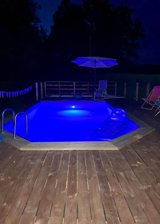 Gite Du Moulin Toucan Berneuil  Екстериор снимка